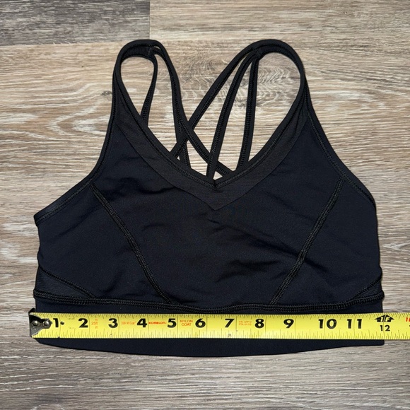 Lululemon Black Strap It Like It’s Hot Sports Bra - Size 4 - Picture 4 of 7